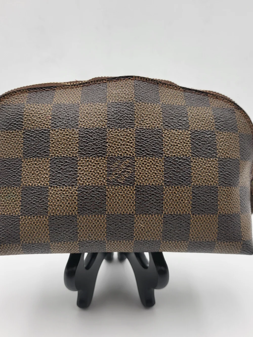 Louis Vuitton Damier Ebene Canvas Cosmetic Small Pouch..Authentic...